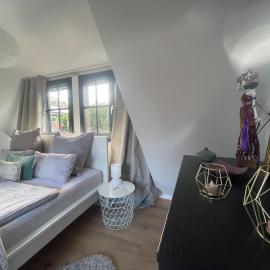 CHARMANTE WOHNUNG mit Garten, gemütlich, ruhig, zentral, hotel em Neukirchen-Vluyn