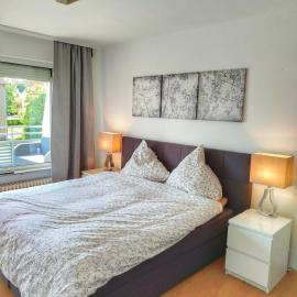 2,5 Zimmer Apartment mit Balkon, hotel u gradu Vupertal