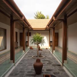 The Arum Jana Villa Jogja, hotel u gradu Ngemplak