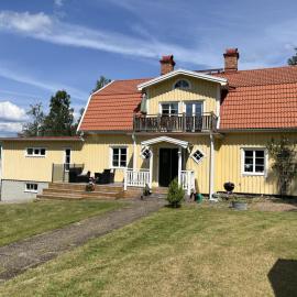 Spacious apartment with lake view only 15 minutes from Vimmerby