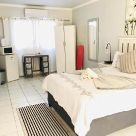 Sondela Bed and Breakfast: Aliwal North şehrinde bir otel