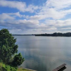 Ferienwohnung Sonnenufer Residenz am See in Neuruppin, hotelli kohteessa Neuruppin