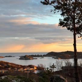 Ny hytte i Mandal, hotel a Sånum