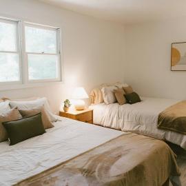 "Morning View 4” Cozy Modern Stay - College/Hiking, viešbutis mieste Berija