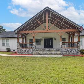 8 Mi to Jordan Lake: Spacious New Hill Home, hotel ad Apex