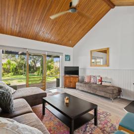 Sanders Beach House in Silverleaves