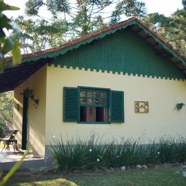 Casa Mandala Refúgio perto de Lumiar com Wi-Fi, hotel a Núcleo Colonial
