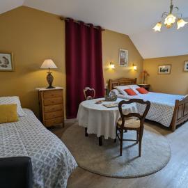 Chambres d'Hôtes de Charme avec Piscine et Wi-Fi en Val de Loire - FR-1-590-498