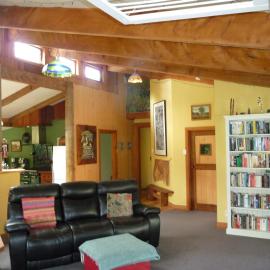 Lovely rural 3 bedroom home near the Kahurangi NP, Hotel in Pokororo