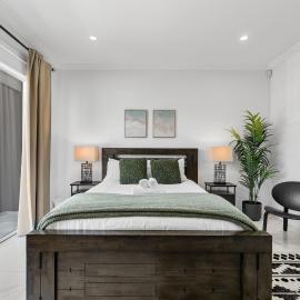 Spacious Lidcombe Lux mins to Sydney Olympic Park