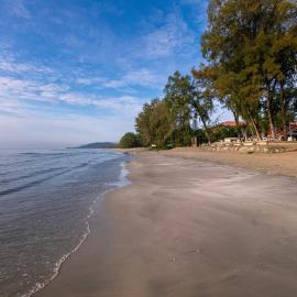 Adena Beach Resort, hôtel à Kuantan