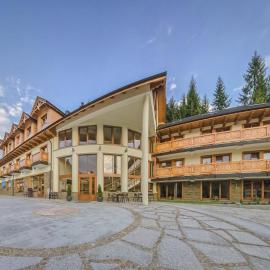 Hotel Pod Wulkanem, Hotel in Kluszkowce