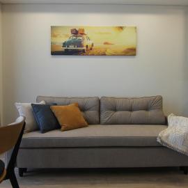 Warmzy Home - Modern Flat with Free Parking