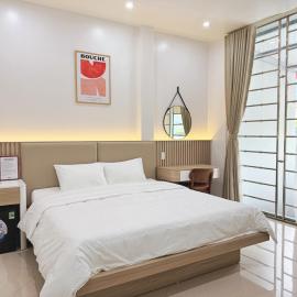 RAW Hostel - Ha Giang Loop Tour & Motorbikes Rental, ξενοδοχείο σε Ha Giang