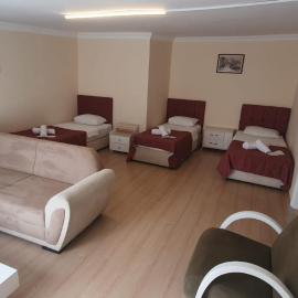 Akçay Yavuz Otel, hotel v destinácii Edremit
