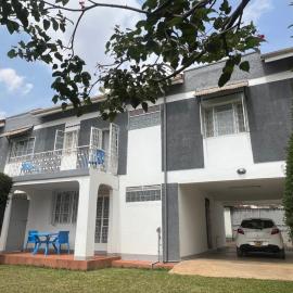 3Bedroom Hilltop Home In Muyenga