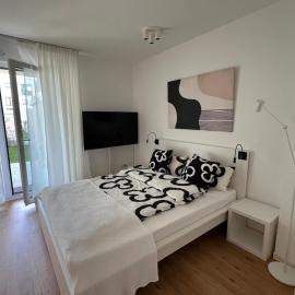 Ferienwohnung mit Garten, Terrasse, Parkplatz