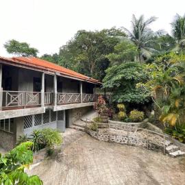 Villa Kep Sea & Mountains, hotell sihtkohas Phumĭ Ŏng Char