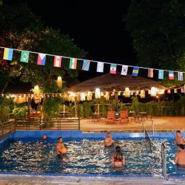 Sunflower House - Ha Giang Loop Tour, hotel a Bản Kin