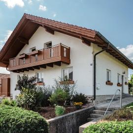Ferienwohnungen Knaus, hotel in Lam