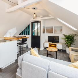 Le Cosy Comble - 10 min Campus Kerlann, viešbutis mieste Briuzas