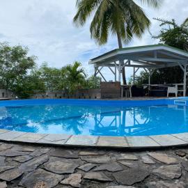 Villa Bord de mer, hotel sa Case-Pilote