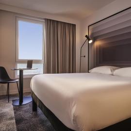 ibis Bethune Centre Gare, מלון בבטון