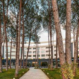 Mövenpick Hotel Lalez Durres, hotel em Durrës