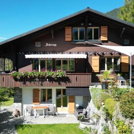 Chalet Acheregg, hotel a Wengen