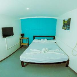 Adventourist Inn Coron