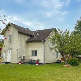 2 Bedroom Stunning Apartment In Bodafors, hotel in Bodafors
