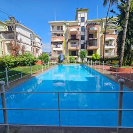 Amazing Pool View 2BHK Candolim Goa Apartment