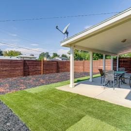 Aurora Medical Hub Rental: < 1 Mi to Hospitals