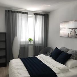 Šamorín Modern Apartmens private parking - air conditioning、シャモリンのホテル