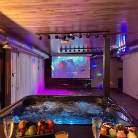 SPA Cinema and Party apartment
