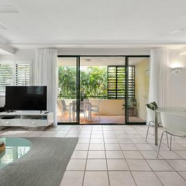 Book Noosa