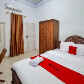 RedDoorz Syariah at Jepara City – hotel w mieście Jepara