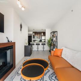 Modern Condo in Downtown Vancouver, ξενοδοχείο στο Βανκούβερ