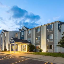 Microtel Inn & Suites by Wyndham Sioux Falls, hotel sa Sioux Falls