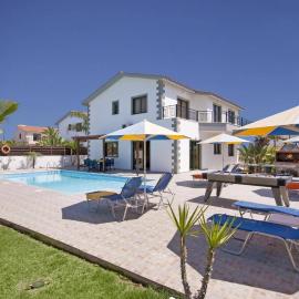 Villa Coral Christina by Villa Plus
