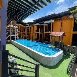 Sha-Rilla Perhentian Resort, hotel in Kampong Pasir Panjang