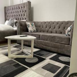 Affordable Studio - WIFI, Netflix & Parking, hotell i Kikuyu