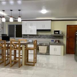 Michael's Homestay - Farm Villa near Patar Beach & Bolinao Falls, ξενοδοχείο σε Bolinao