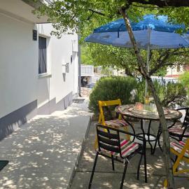 1 Bedroom Lovely Apartment In Karlobag