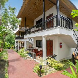 Oceanview Bungalows by EAT, Karon Beach