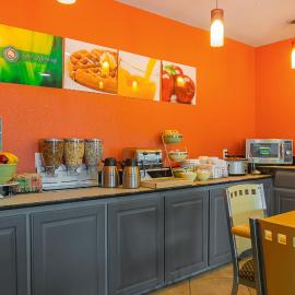 Quality Inn Carthage, hotel u gradu Carthage