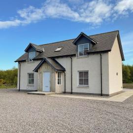 Darna House, hotel in Tain