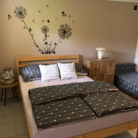PäRLAN APARTMAN, hotel in Balatonboglár