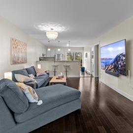 Quidi Vidi King 3 Doubles Parking Office, hotel a St. John's