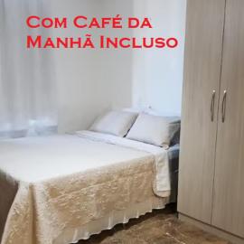 Flat Novo1 - Café, Cama Queen, Ar, Estac e Internet, hotelli kohteessa Barueri